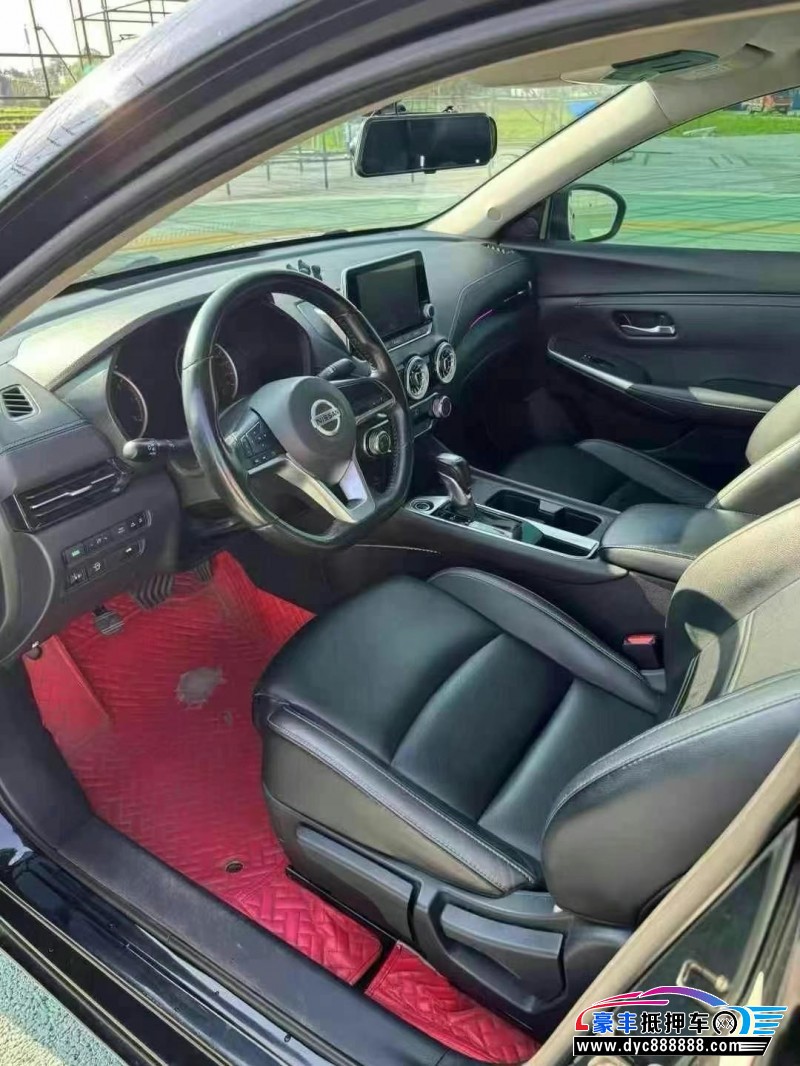 20年日产轩逸轿车抵押车出售