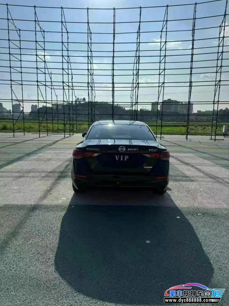 20年日产轩逸轿车抵押车出售