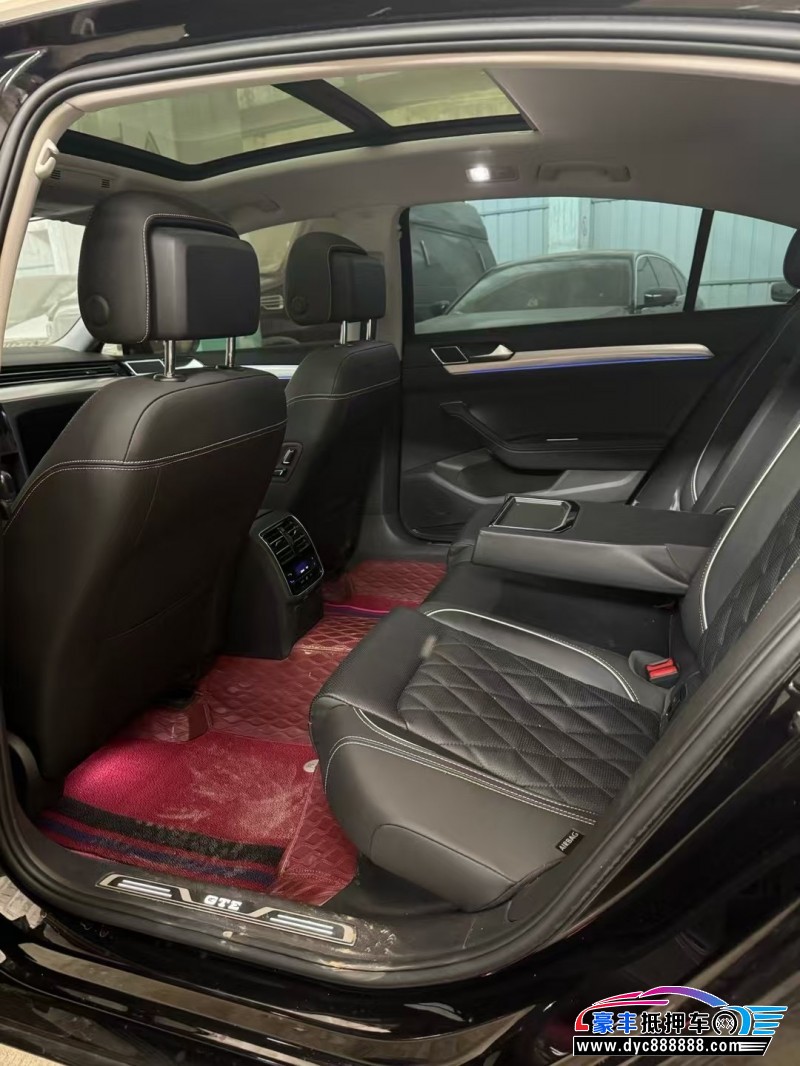 24年大众迈腾轿车抵押车出售