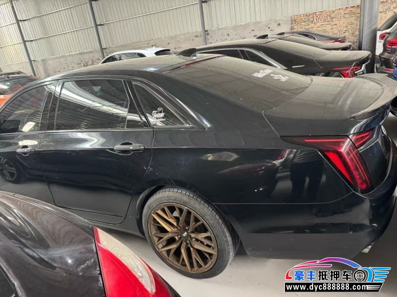 19年凯迪拉克CT6轿车抵押车出售