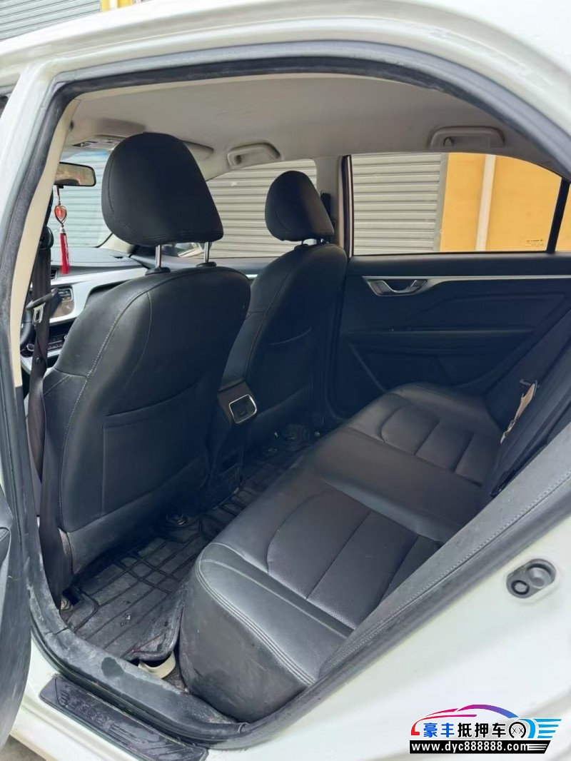 18年吉利远景轿车抵押车出售