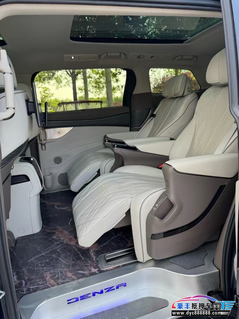 23年腾势D9轿车抵押车出售