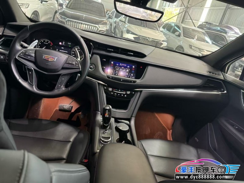20年凯迪拉克XT5轿车抵押车出售