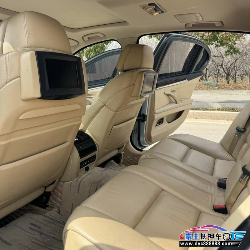 12年宝马5系轿车抵押车出售