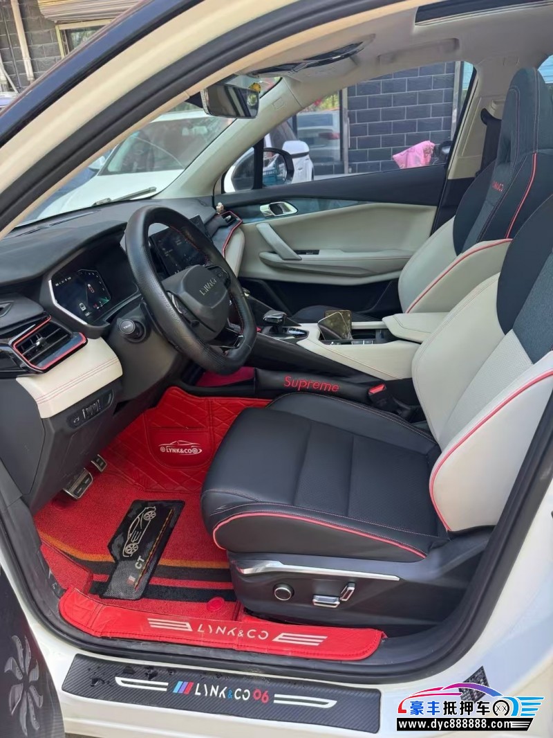 21年领克06轿车抵押车出售