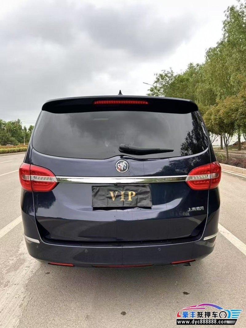 15年别克GL8轿车抵押车出售