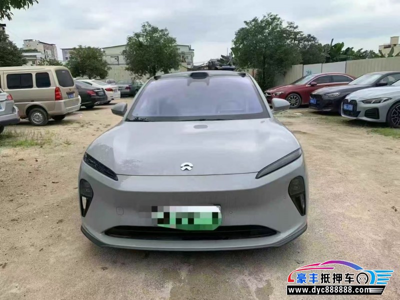抵押车出售24年蔚来ET5轿车