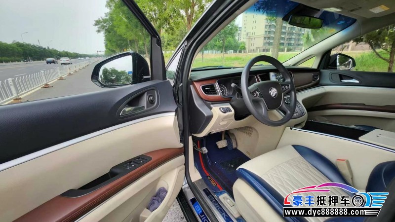 19年别克GL8轿车抵押车出售