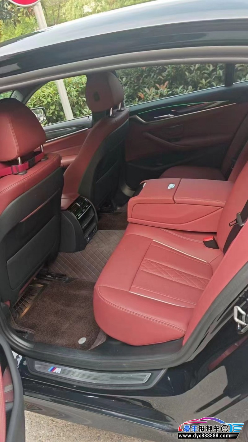 23年宝马5系轿车抵押车出售