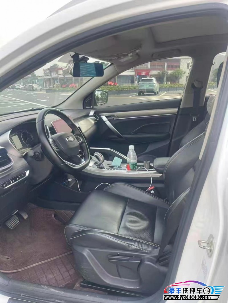 19年吉利缤越轿车抵押车出售