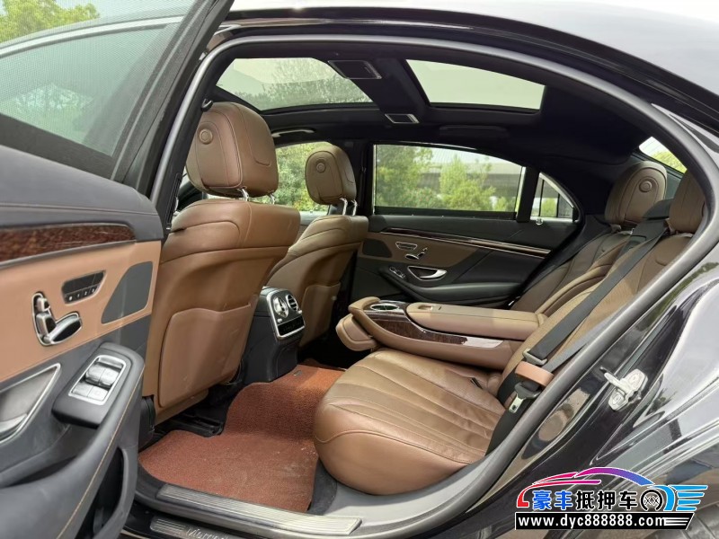 20年奔驰S轿车抵押车出售