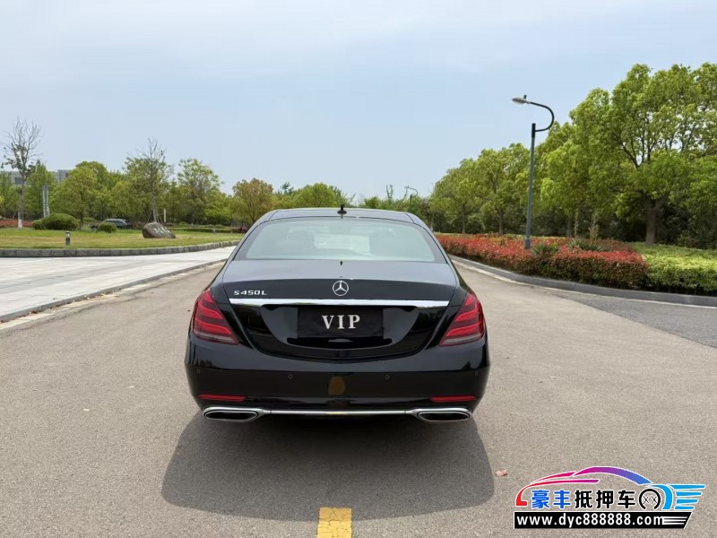 20年奔驰S轿车抵押车出售