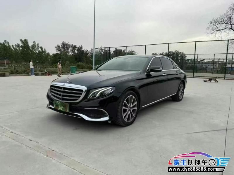 19年奔驰E轿车抵押车出售