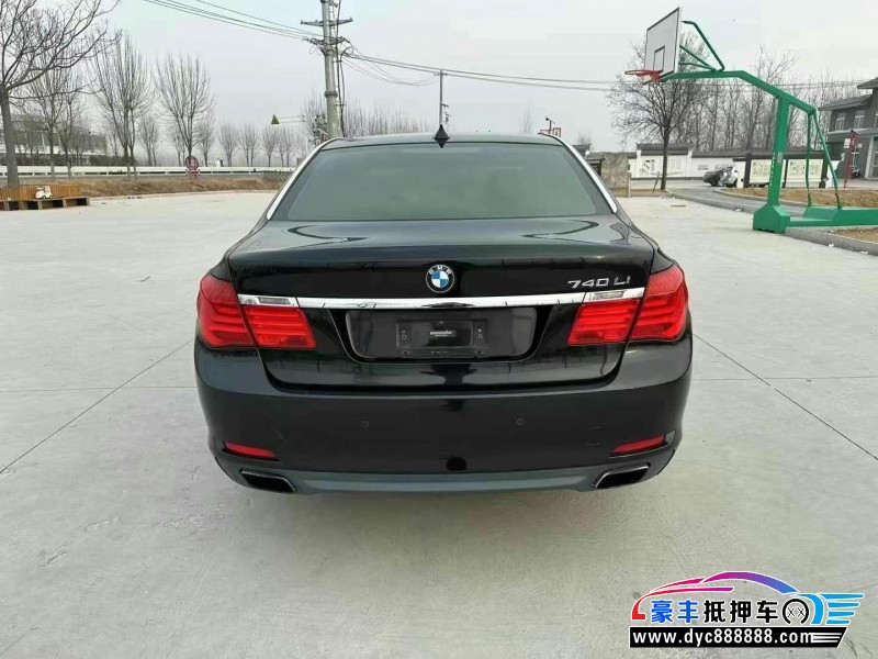 12年宝马7系轿车抵押车出售