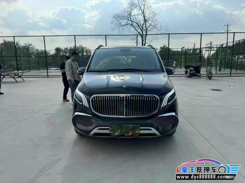 23年奔驰威霆轿车抵押车出售