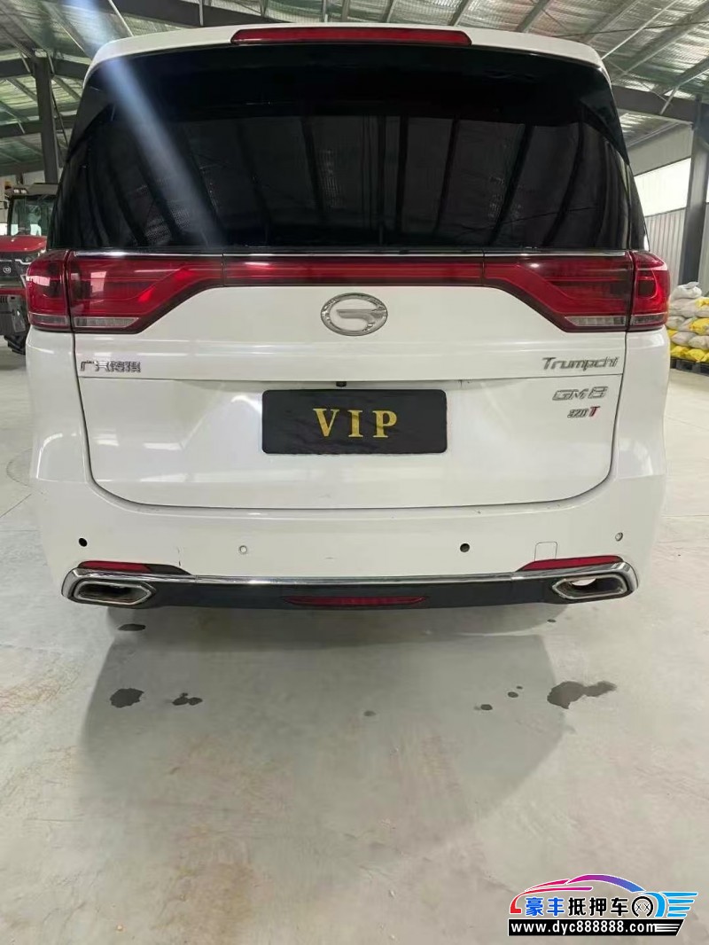 18年传祺M8轿车抵押车出售