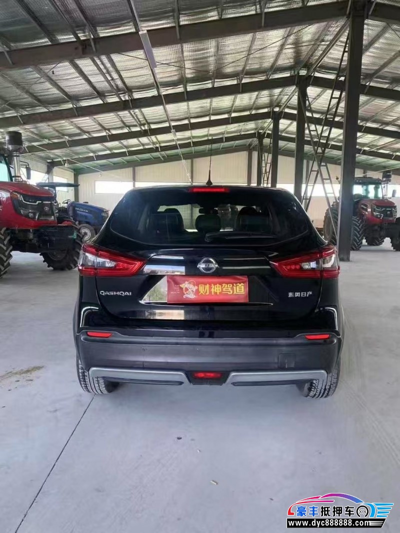 21年日产逍客轿车抵押车出售