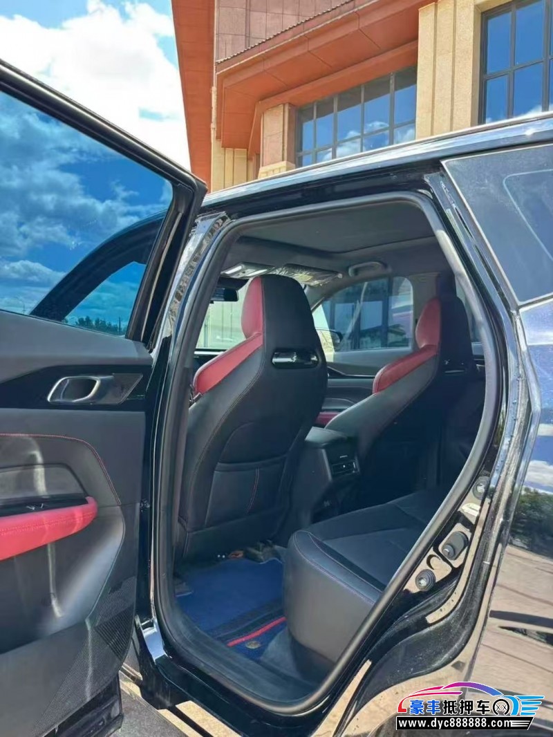 24年长安欧尚Z6轿车抵押车出售