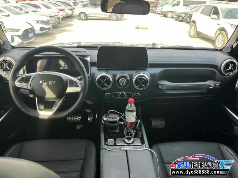 25年北京BJ40轿车抵押车出售