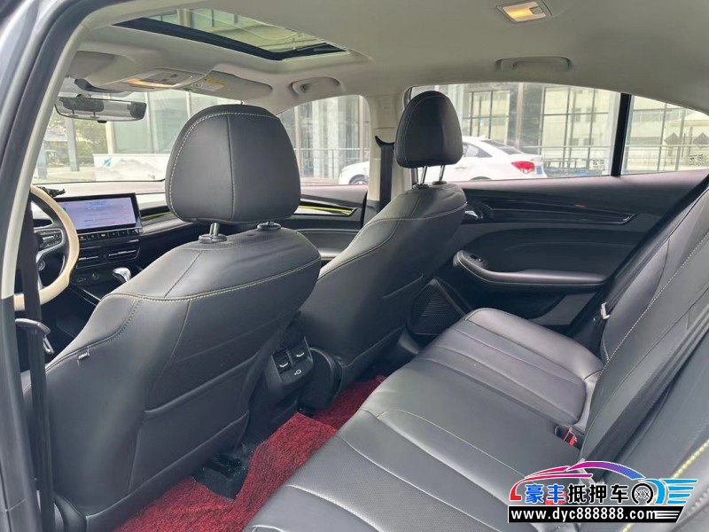 23年荣威i5轿车抵押车出售