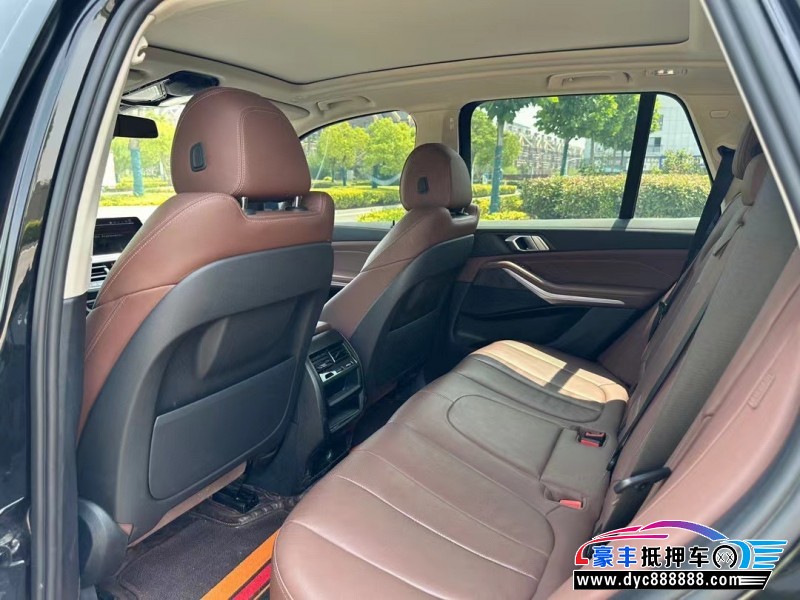 22年宝马X5轿车抵押车出售