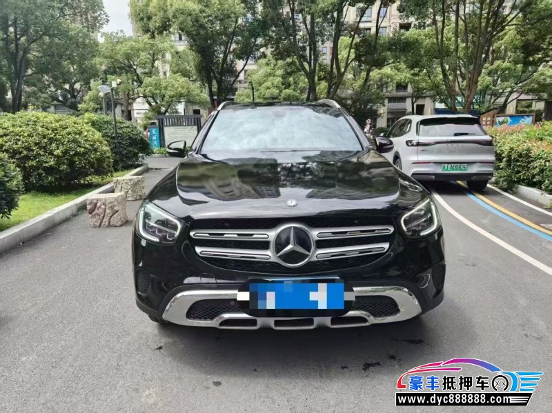 20年奔驰GLC轿车抵押车出售