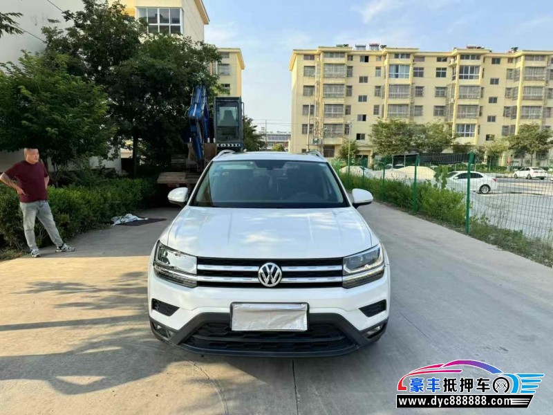 19年大众途岳轿车抵押车出售