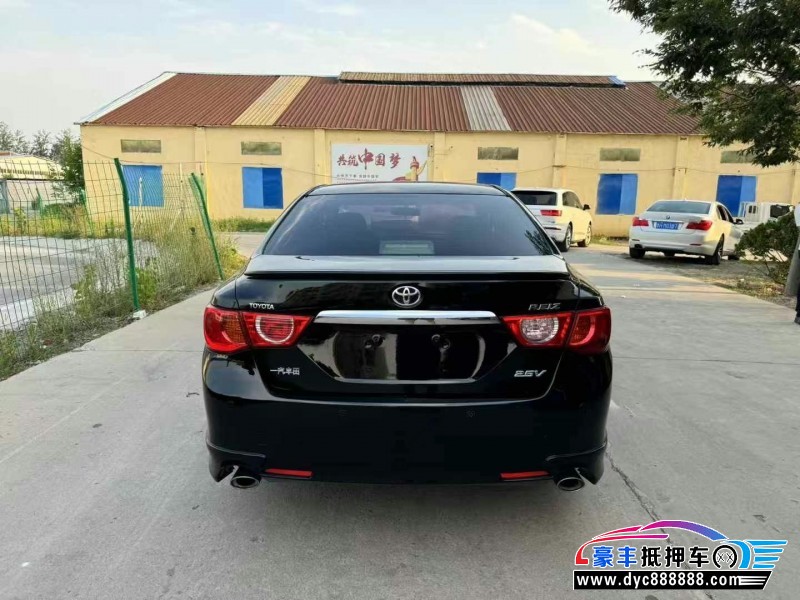 13年丰田锐志轿车抵押车出售