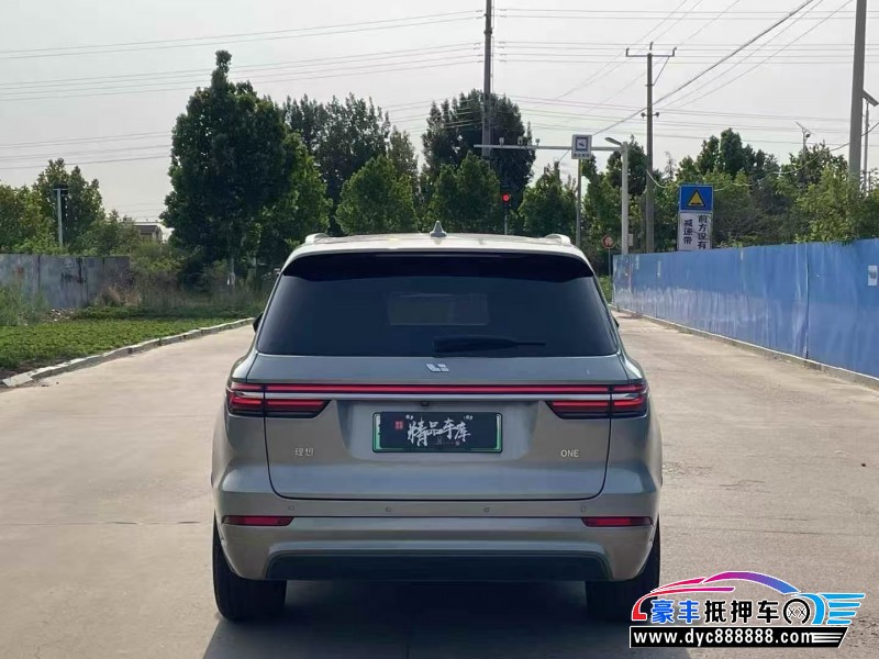 21年理想ONE轿车抵押车出售