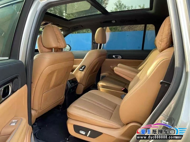 21年理想ONE轿车抵押车出售