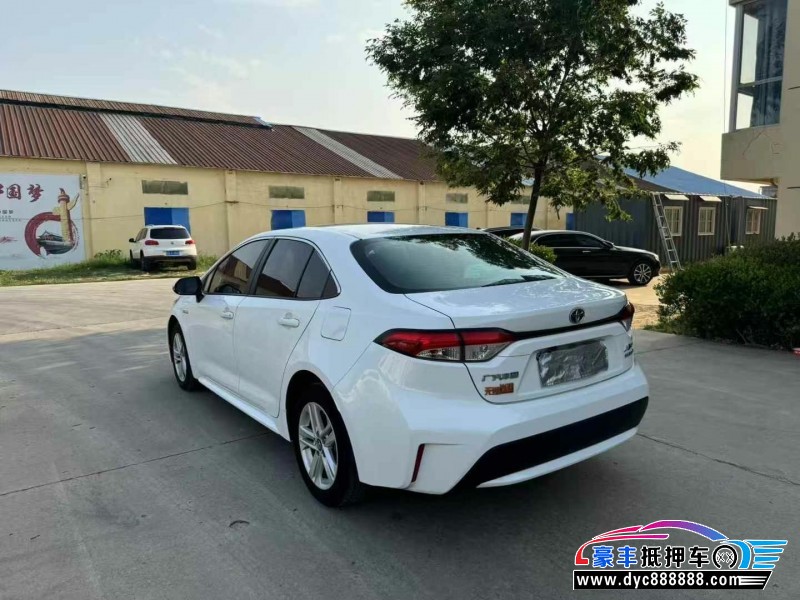 21年丰田雷凌轿车抵押车出售