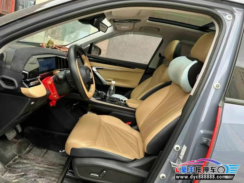 23年吉利博越轿车抵押车出售