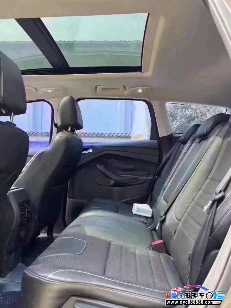 14年福特翼虎轿车抵押车出售