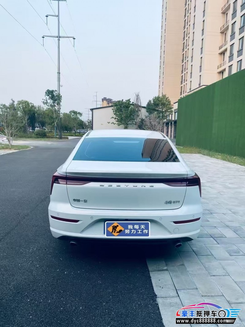 24年奔腾B70轿车抵押车出售