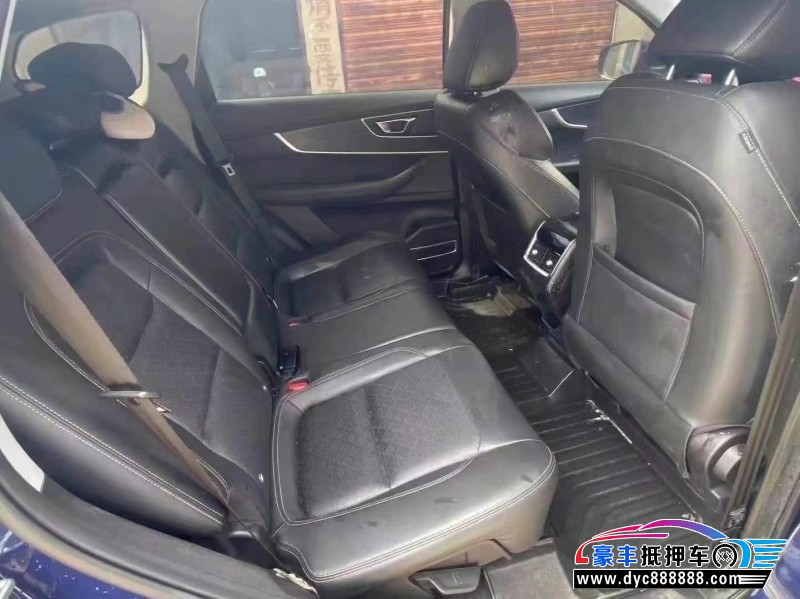 21年奇瑞瑞虎8轿车抵押车出售