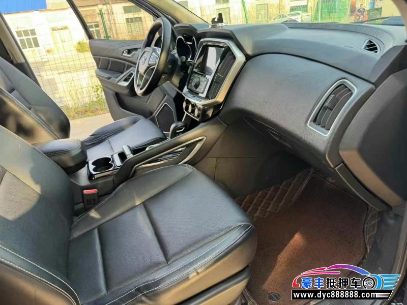 19年江铃驭胜轿车抵押车出售