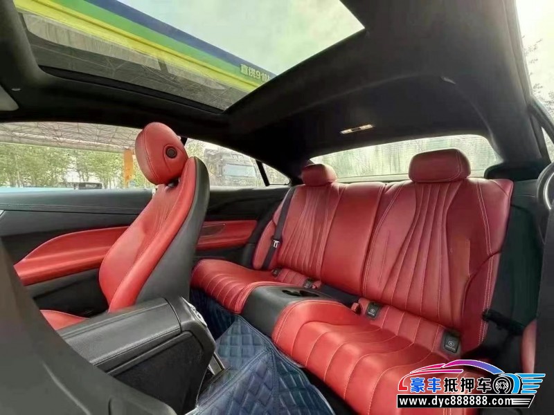 17年奔驰E轿车抵押车出售