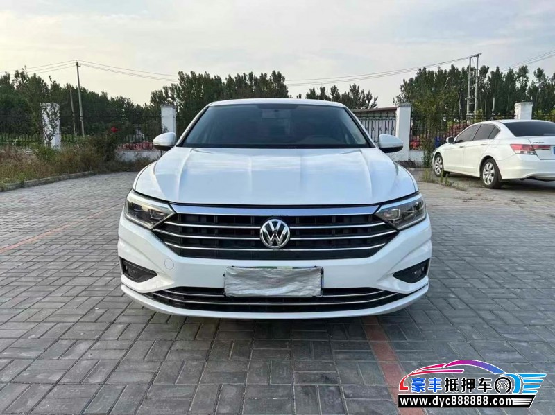 21年大众速腾轿车抵押车出售