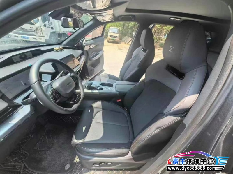 23年长安欧尚Z6轿车抵押车出售