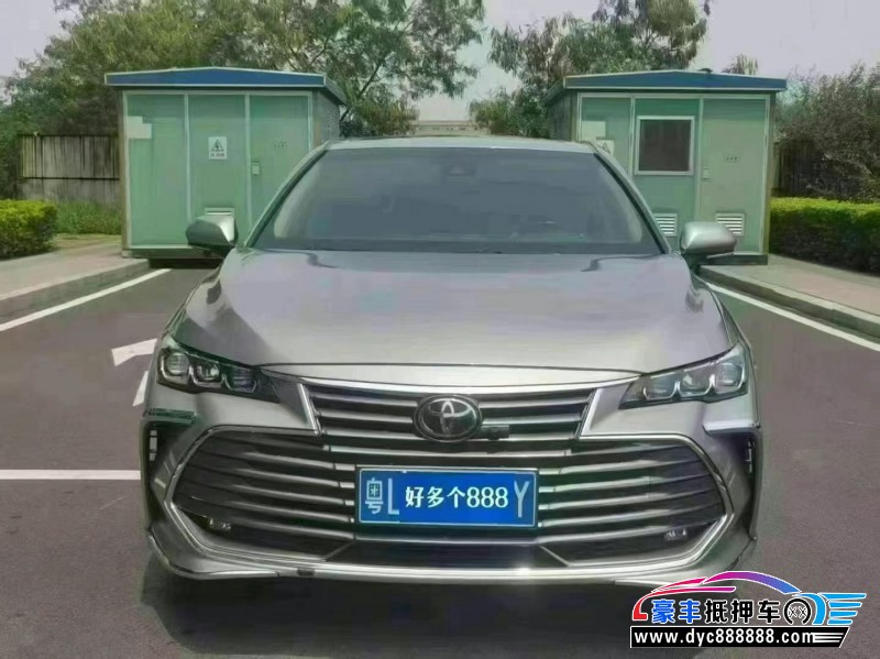 20年丰田亚洲龙轿车抵押车出售