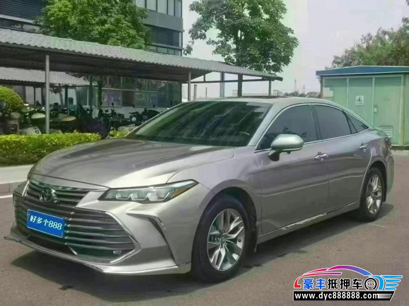 20年丰田亚洲龙轿车抵押车出售