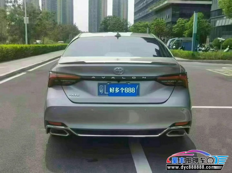 20年丰田亚洲龙轿车抵押车出售