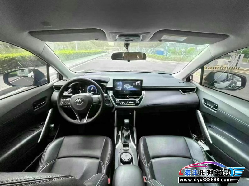 24年丰田锋兰达轿车抵押车出售