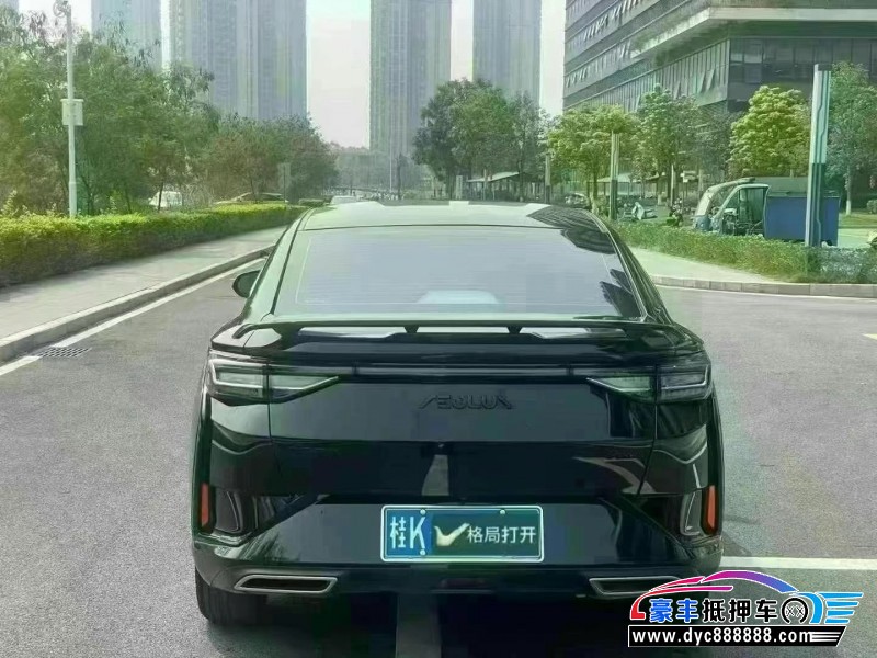 24年东风风神奕炫轿车抵押车出售