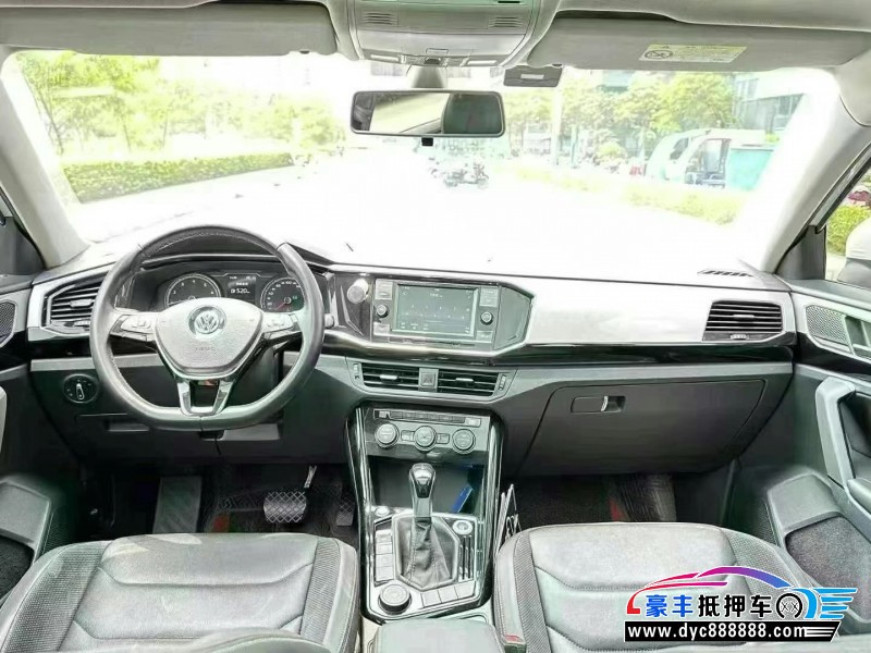 20年大众探岳轿车抵押车出售