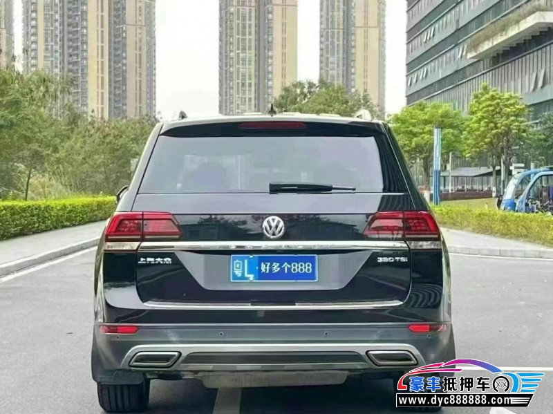 17年大众途昂轿车抵押车出售