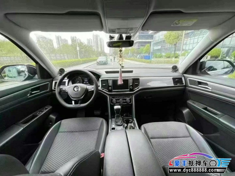 17年大众途昂轿车抵押车出售