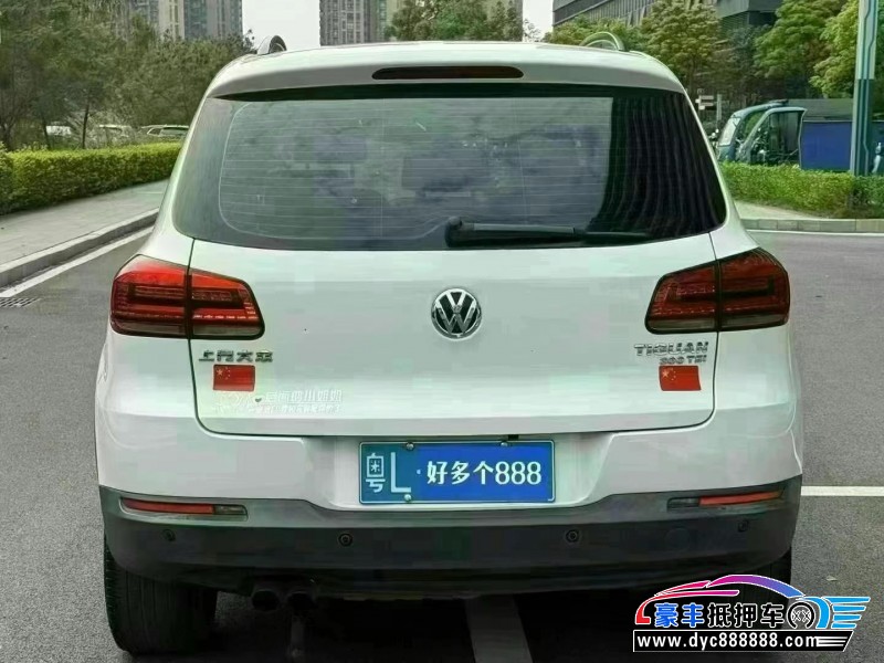 17年大众途观轿车抵押车出售