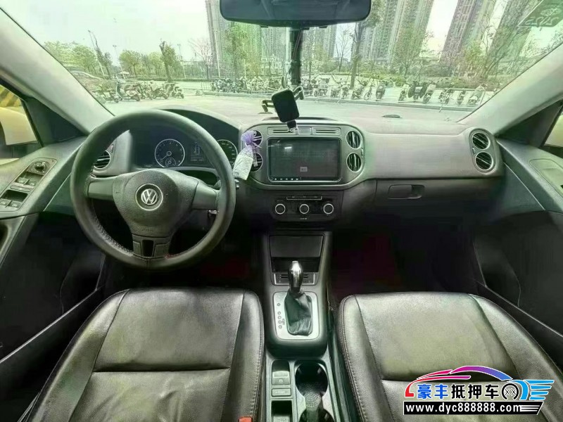 17年大众途观轿车抵押车出售