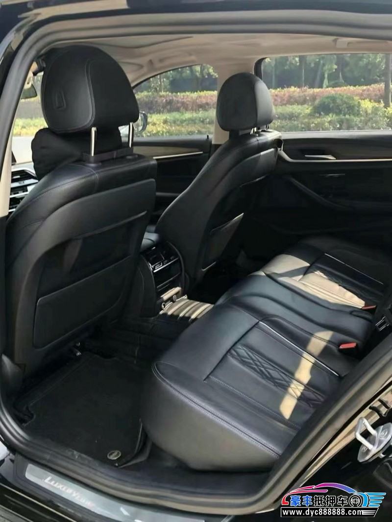 19年宝马5系轿车抵押车出售